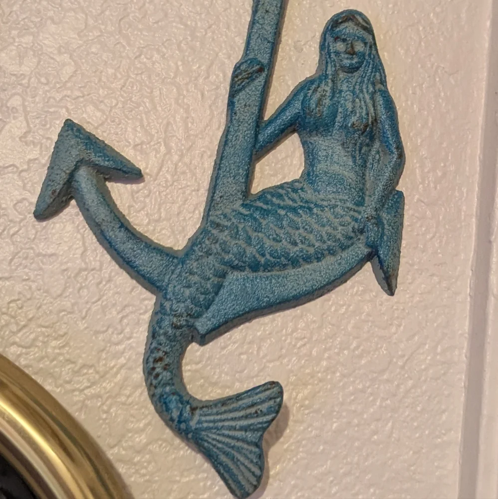 N/A mermaid sitting